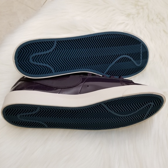 Nike Blazer Low Special Edition Premium Shoes - Picture 8 of 8